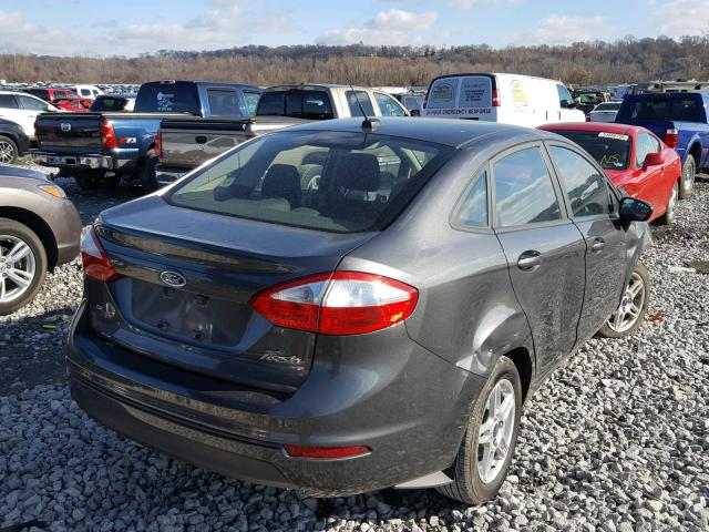 3FADP4BJ8HM113400 - 2017 FORD FIESTA SE GRAY photo 4