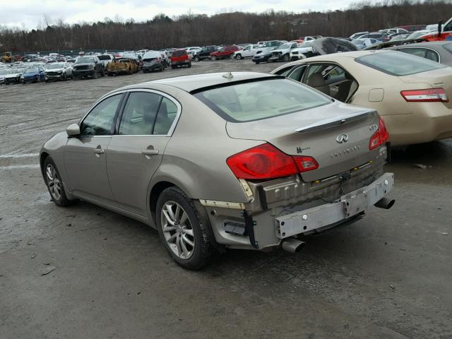 JNKCV61F59M357151 - 2009 INFINITI G37 GOLD photo 3