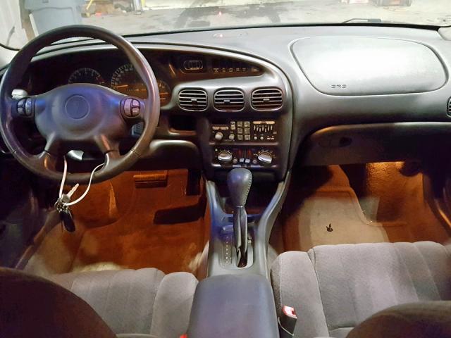 1G2WP52KX2F292729 - 2002 PONTIAC GRAND PRIX BLUE photo 9