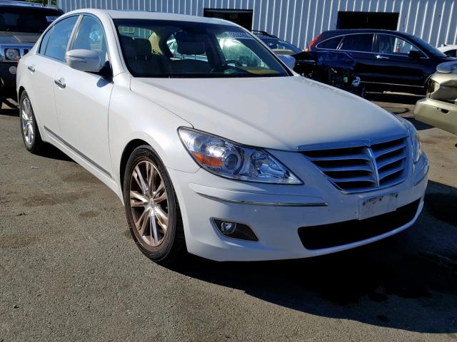 KMHGC4DF2AU087238 - 2010 HYUNDAI GENESIS 4. WHITE photo 1