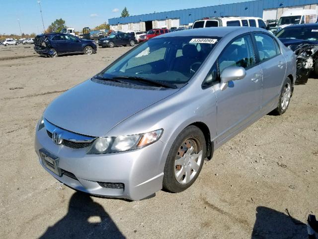 19XFA1F58AE086618 - 2010 HONDA CIVIC LX SILVER photo 2