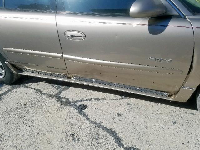 2G4WB52K1W1447204 - 1998 BUICK REGAL LS 金色 照片 9