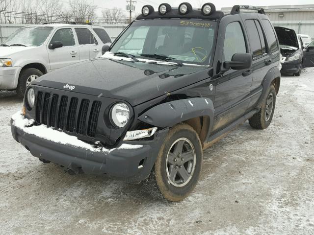 1J4GL38K16W218946 - 2006 JEEP LIBERTY RE BLACK photo 2
