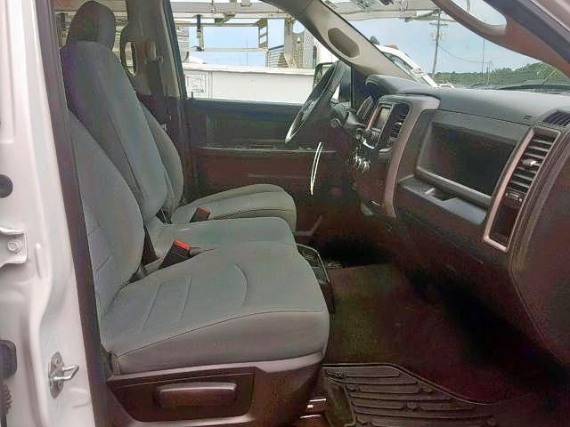 3C63RRGLXJG111666 - 2018 RAM 3500 ST WHITE photo 5