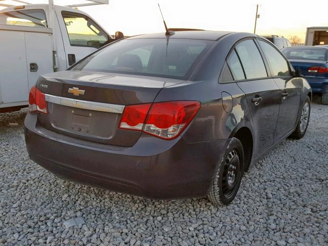 1G1PA5SH3E7229422 - 2014 CHEVROLET CRUZE LS GRAY photo 4