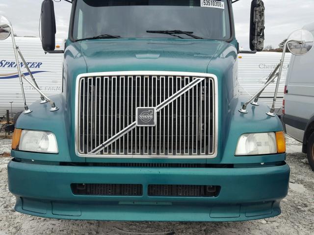 4V4NC9TG13N337430 - 2003 VOLVO VN VNL GREEN photo 7