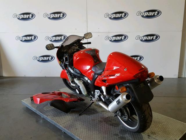 JS1GW71A742105426 - 2004 SUZUKI GSX1300 R RED photo 3