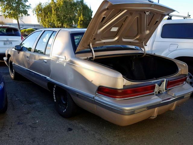 1G4BN52P2RR426522 - 1994 BUICK ROADMASTER BEIGE photo 3