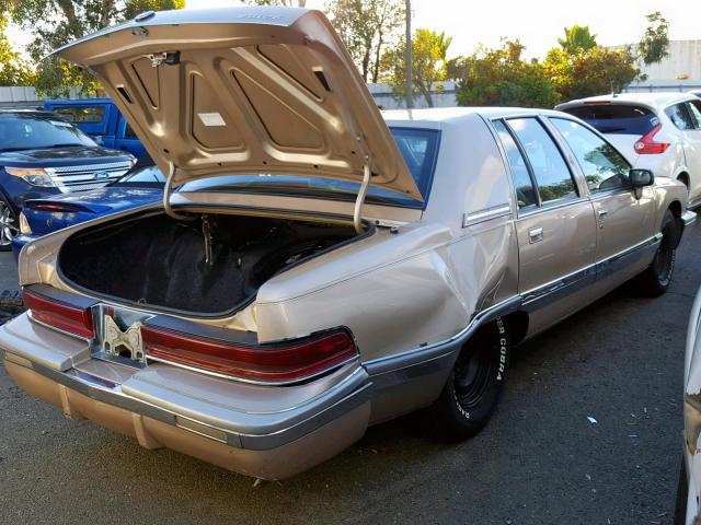 1G4BN52P2RR426522 - 1994 BUICK ROADMASTER BEIGE photo 4