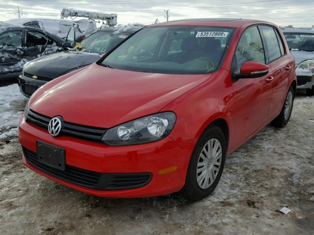WVWDB7AJ1DW138175 - 2013 VOLKSWAGEN GOLF 红色 照片 2