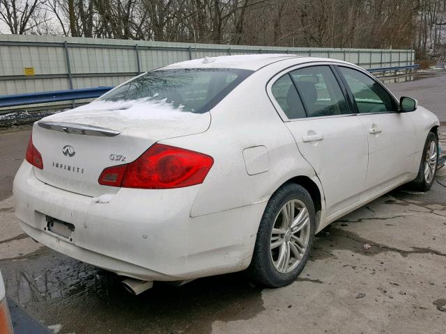 JN1CV6AR1DM356800 - 2013 INFINITI G37 WHITE photo 4