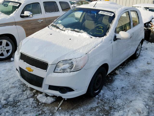 KL1TD6DE3BB125079 - 2011 CHEVROLET AVEO LS WHITE photo 2