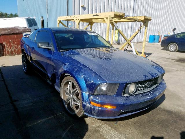 1ZVFT82H675229845 - 2007 FORD MUSTANG GT BLUE photo 1