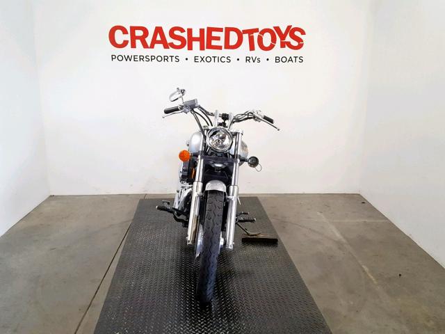 JH2RC53098M100990 - 2008 HONDA VT750 C2 SILVER photo 2