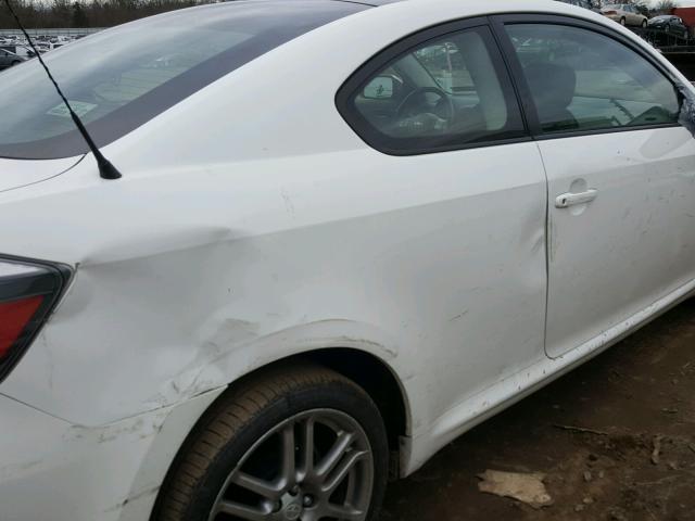 JTKDE3B78A0318411 - 2010 TOYOTA SCION TC 白色 照片 9