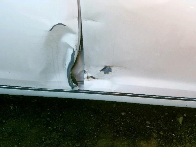 1G1ZE5E07CF320988 - 2012 CHEVROLET MALIBU LTZ თეთრი ფოტო 9