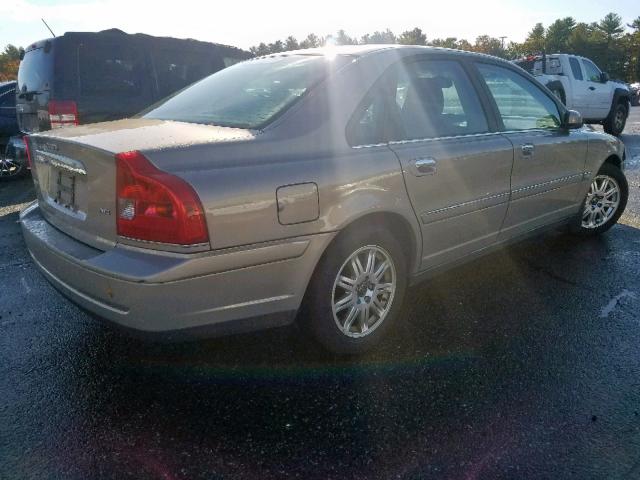 YV1TH592451410433 - 2005 VOLVO S80 2.5T GOLD photo 4