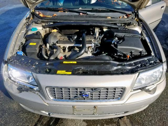 YV1TH592451410433 - 2005 VOLVO S80 2.5T GOLD photo 7