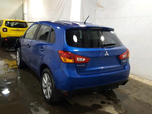 4A4AR3AU2FE053803 - 2015 MITSUBISHI OUTLANDER BLUE photo 3