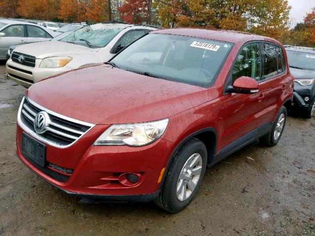 WVGBV7AX9AW002242 - 2010 VOLKSWAGEN TIGUAN SE RED photo 2