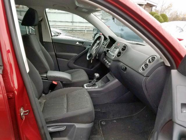 WVGBV7AX9AW002242 - 2010 VOLKSWAGEN TIGUAN SE RED photo 5