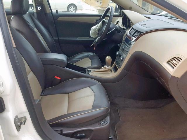 1G1ZK57B78F284265 - 2008 CHEVROLET MALIBU LTZ თეთრი ფოტო 5