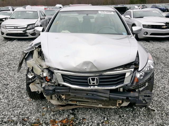 1HGCP2F48AA030682 - 2010 HONDA ACCORD LXP SILVER photo 7