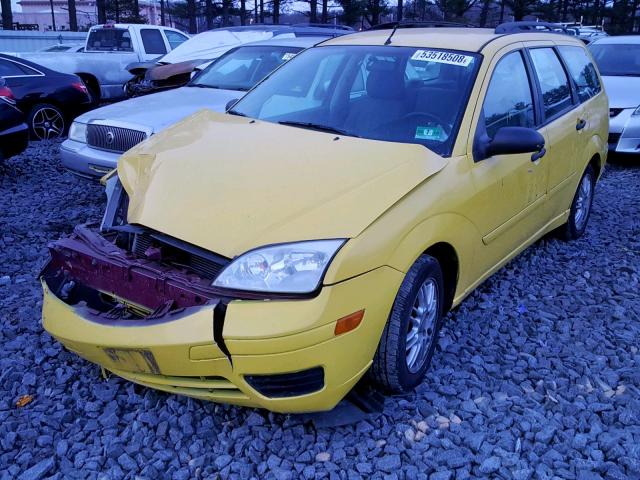 1FAFP36N26W109386 - 2006 FORD FOCUS ZXW YELLOW photo 2