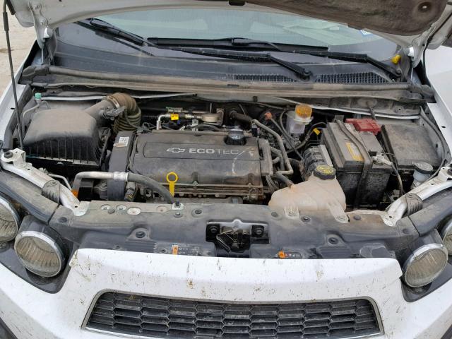 1G1JA5SH6G4163233 - 2016 CHEVROLET SONIC LS 白色 照片 7