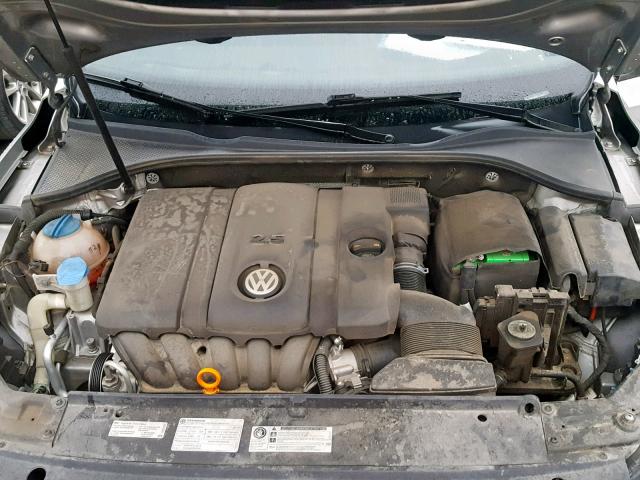 1VWAP7A34DC134576 - 2013 VOLKSWAGEN PASSAT S SILVER photo 7