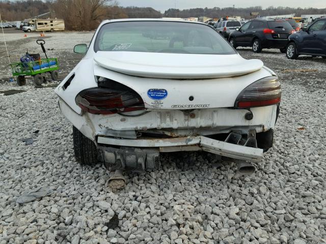 1G2WP12K8YF279897 - 2000 PONTIAC GRAND PRIX WHITE photo 9