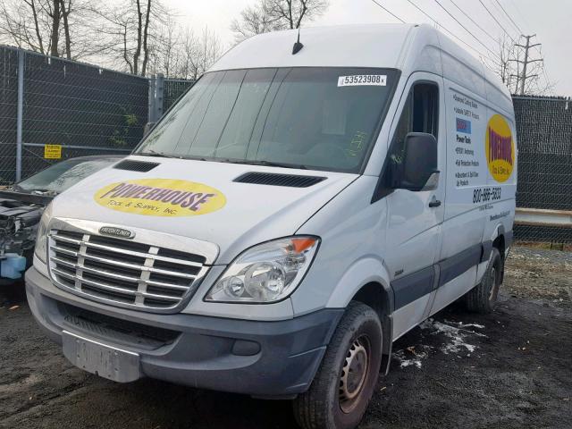 WDYPE7CC0C5642910 - 2012 FREIGHTLINER SPRINTER 2 WHITE photo 2