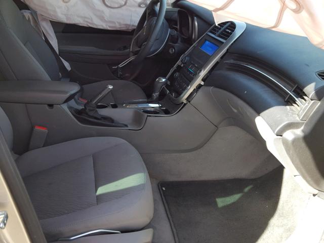 1G11B5SL8FF350588 - 2015 CHEVROLET MALIBU LS 金色 照片 5