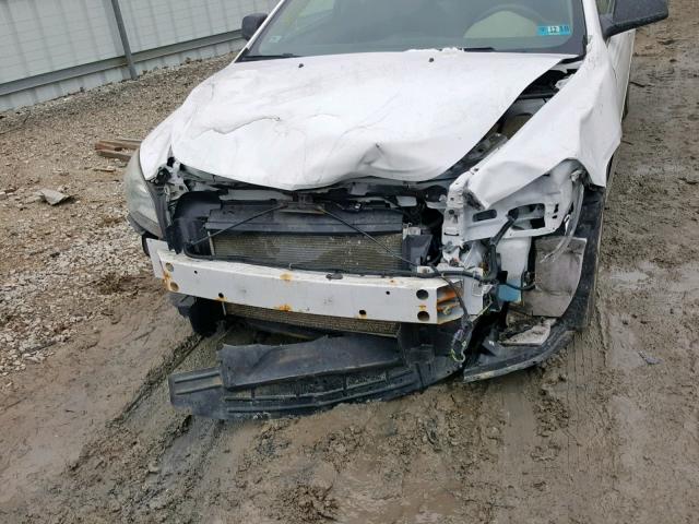 1G1ZB5EBXAF307322 - 2010 CHEVROLET MALIBU LS 白色 照片 9