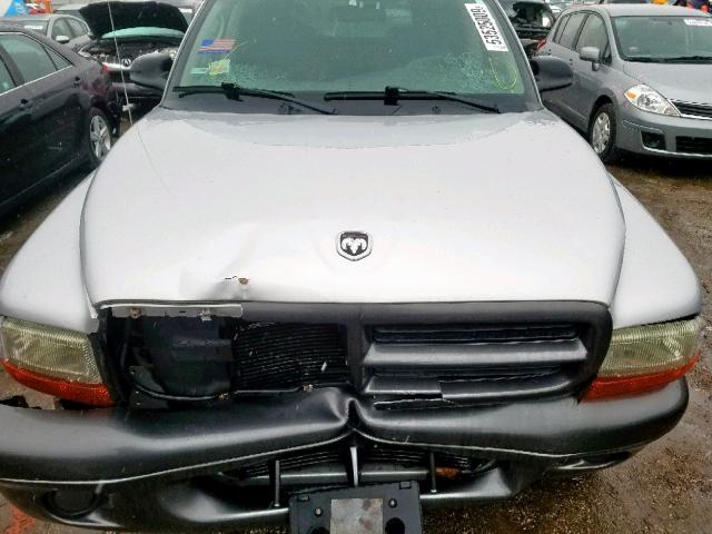 1B4HS38N72F212518 - 2002 DODGE DURANGO SP SILVER photo 7