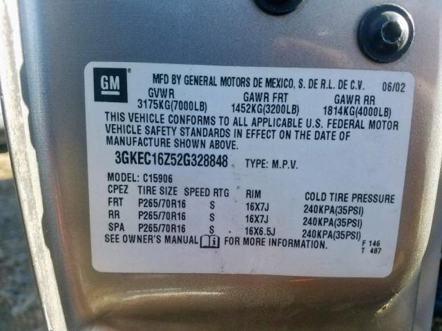 3GKEC16Z52G328848 - 2002 GMC YUKON XL C SILVER photo 10