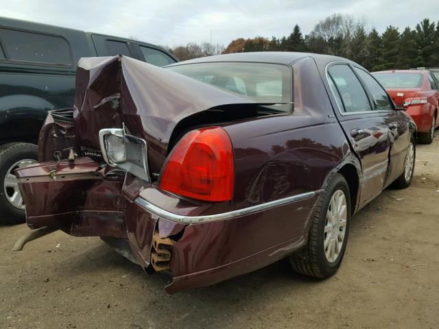 1LNHM81W16Y618880 - 2006 LINCOLN TOWN CAR S BURGUNDY photo 4