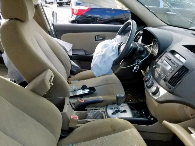 KMHDU4AD3AU022420 - 2010 HYUNDAI ELANTRA BL GRAY photo 5