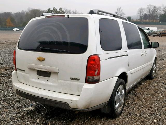 1GNDV33107D106466 - 2007 CHEVROLET UPLANDER L WHITE photo 4