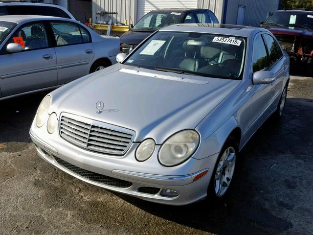 WDBUF65J05A703537 - 2005 MERCEDES-BENZ E 320 SILVER photo 2