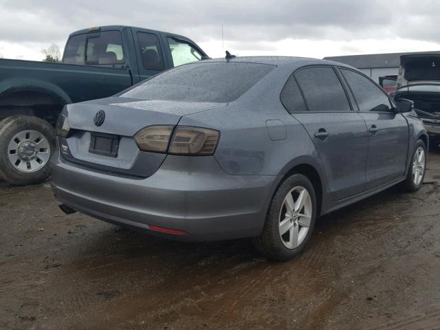 3VW3L7AJ9BM076981 - 2011 VOLKSWAGEN JETTA TDI GRAY photo 4