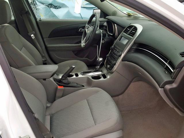 1G11B5SL8FF131162 - 2015 CHEVROLET MALIBU LS თეთრი ფოტო 5