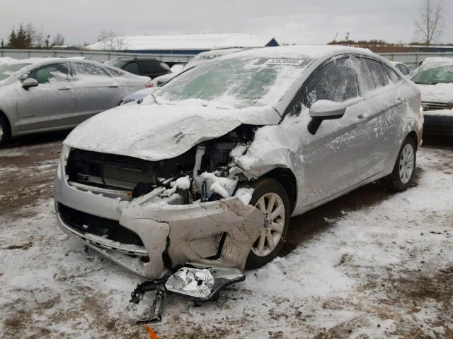 3FADP4BJ6BM238872 - 2011 FORD FIESTA SE SILVER photo 2