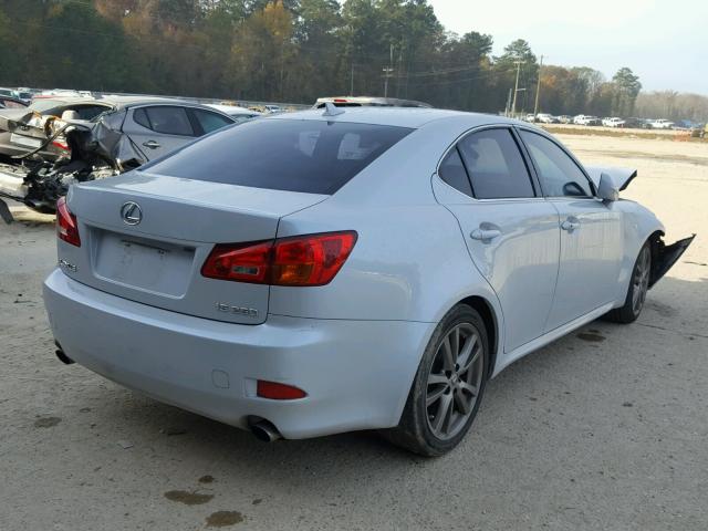 JTHBK262985065868 - 2008 LEXUS IS 250 WHITE photo 4