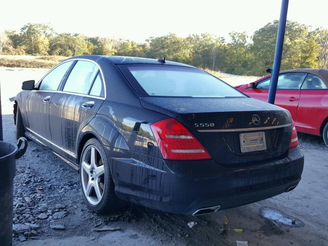 WDDNG7BB6BA401564 - 2011 MERCEDES-BENZ S 550 BLACK photo 3