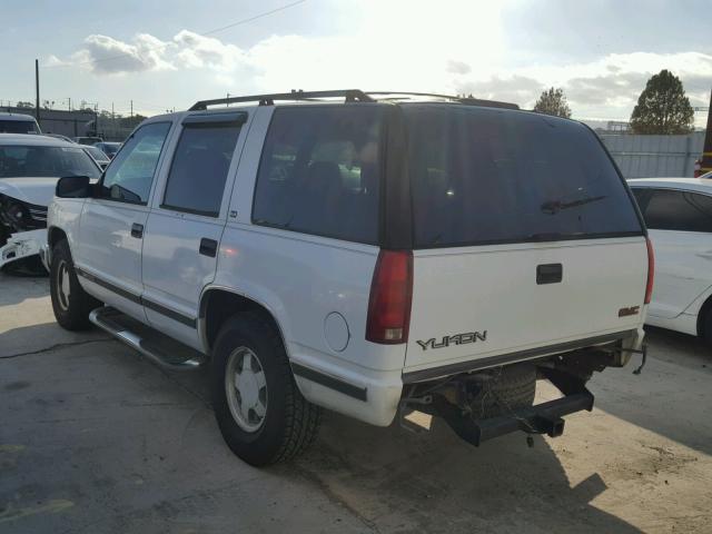 1GKEC13RXXJ716507 - 1999 GMC YUKON WHITE photo 3