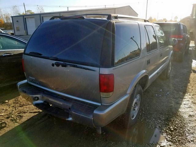 1GNDT13XX4K117755 - 2004 CHEVROLET BLAZER TAN photo 4