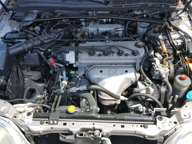 19UYA1248VL016296 - 1997 ACURA 2.2CL Gris foto 7
