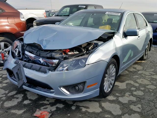 3FADP0L36AR310423 - 2010 FORD FUSION HYB BLUE photo 2