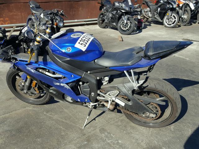 JYARJ16YX9A002395 - 2009 YAMAHA YZFR6 C BLUE photo 3